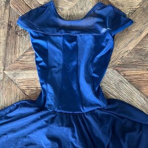 High quality really comfortable and is a great outfit for ballet